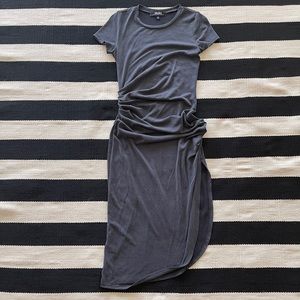 NWOT Lulu’s Short Sleeve Side Slit Midi Dress